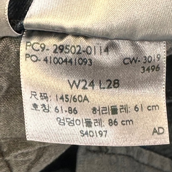 Levis Levi's 501 Skinny Dark Indigo Wash 24 Y2K Grunge Model Off Duty, Grunge - Picture 4 of 16